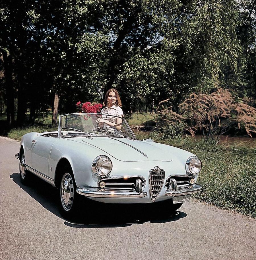  Alfa Romeo Giulietta Spider (750) 1956 года  (фото 21 из 23)